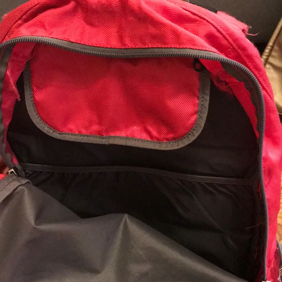 Under Amour Pink backpack - Picture 2 of 6